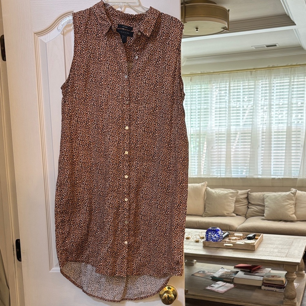 Tahari Sleeveless Linen Button-Up Dress